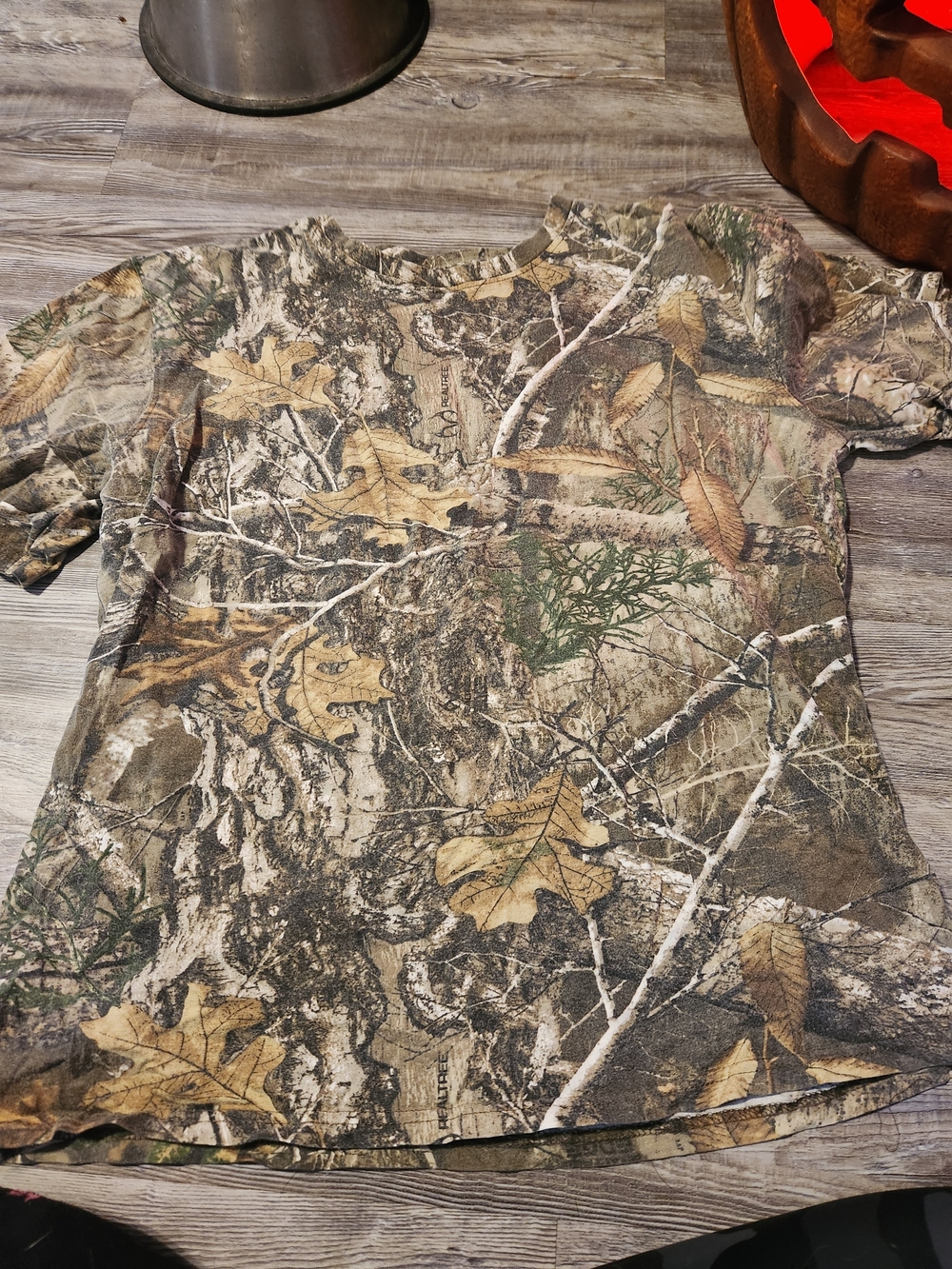 Magellan Outdoors Realtree-Inspired Short Sleeve Camo Tee - Brown/Green